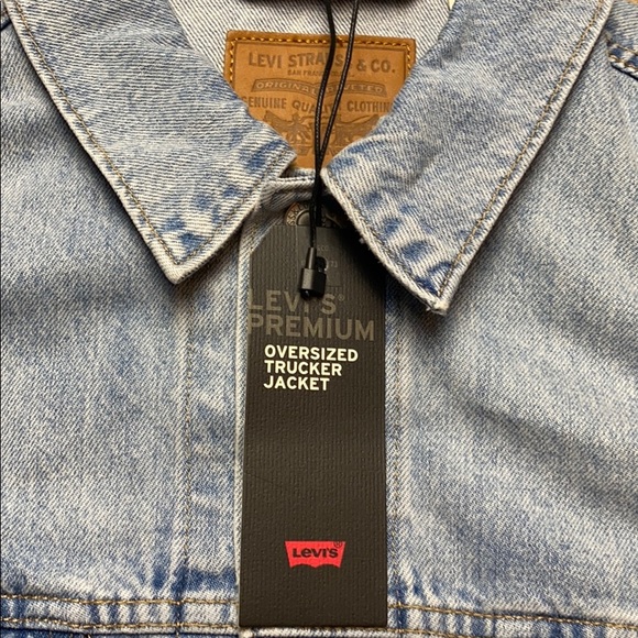 Levi’s oversized trucker denim jacket - Picture 2 of 9